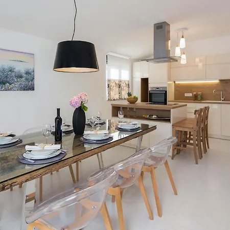 Bianca Casa vacanze Zara